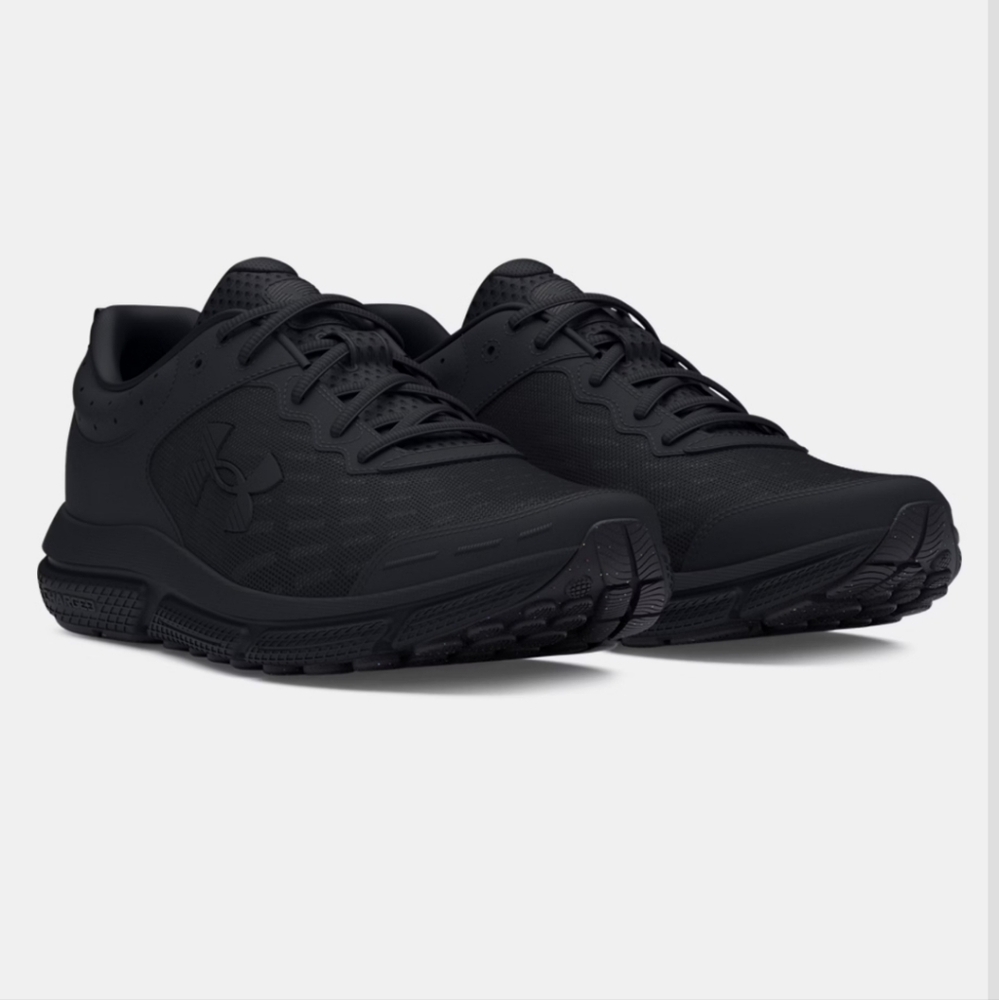 Under Armour Men's All-Black Athletic Shoes. Charged Assert Size 14